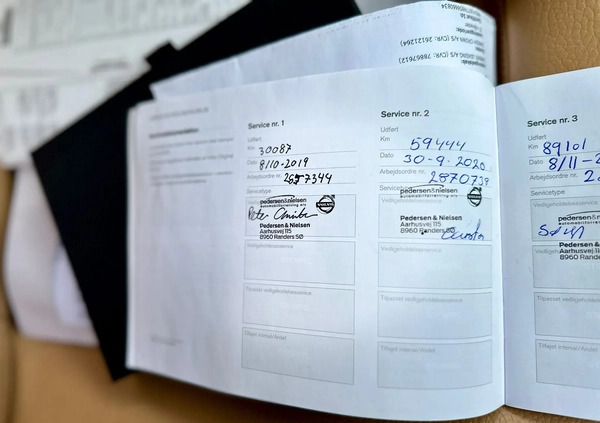 Volvo V60 cena 99900 przebieg: 159550, rok produkcji 2018 z Człuchów małe 631